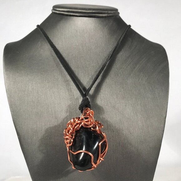 Genuine Black Onyx Gemstone Copper Pendant Leather Rustic Festival Reiki Protect - Picture 4 of 5